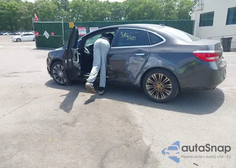 2013 Buick Verano from USA, damaged, VIN 1G4PP5SK5D4257672